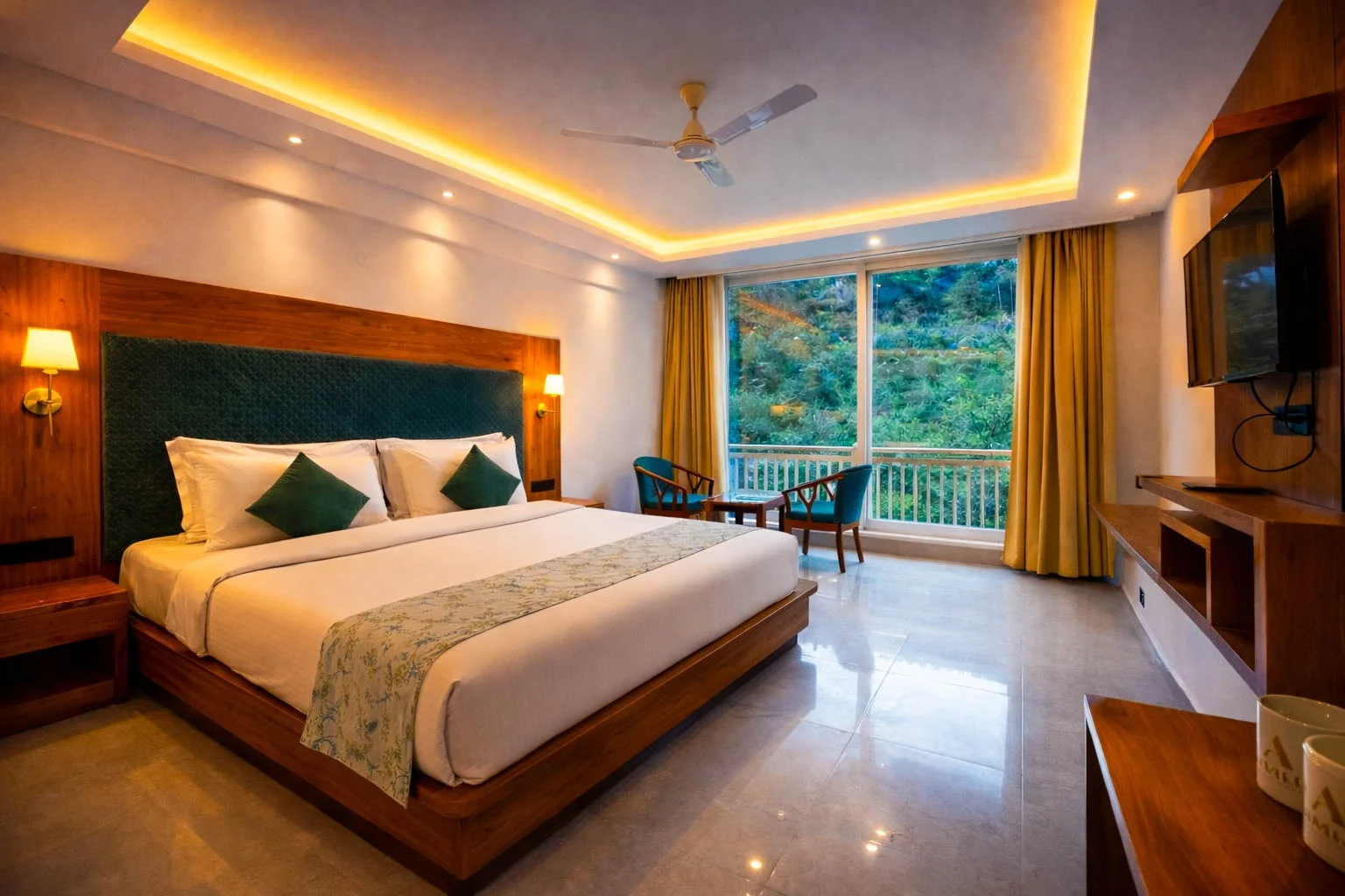 Family Suite 4