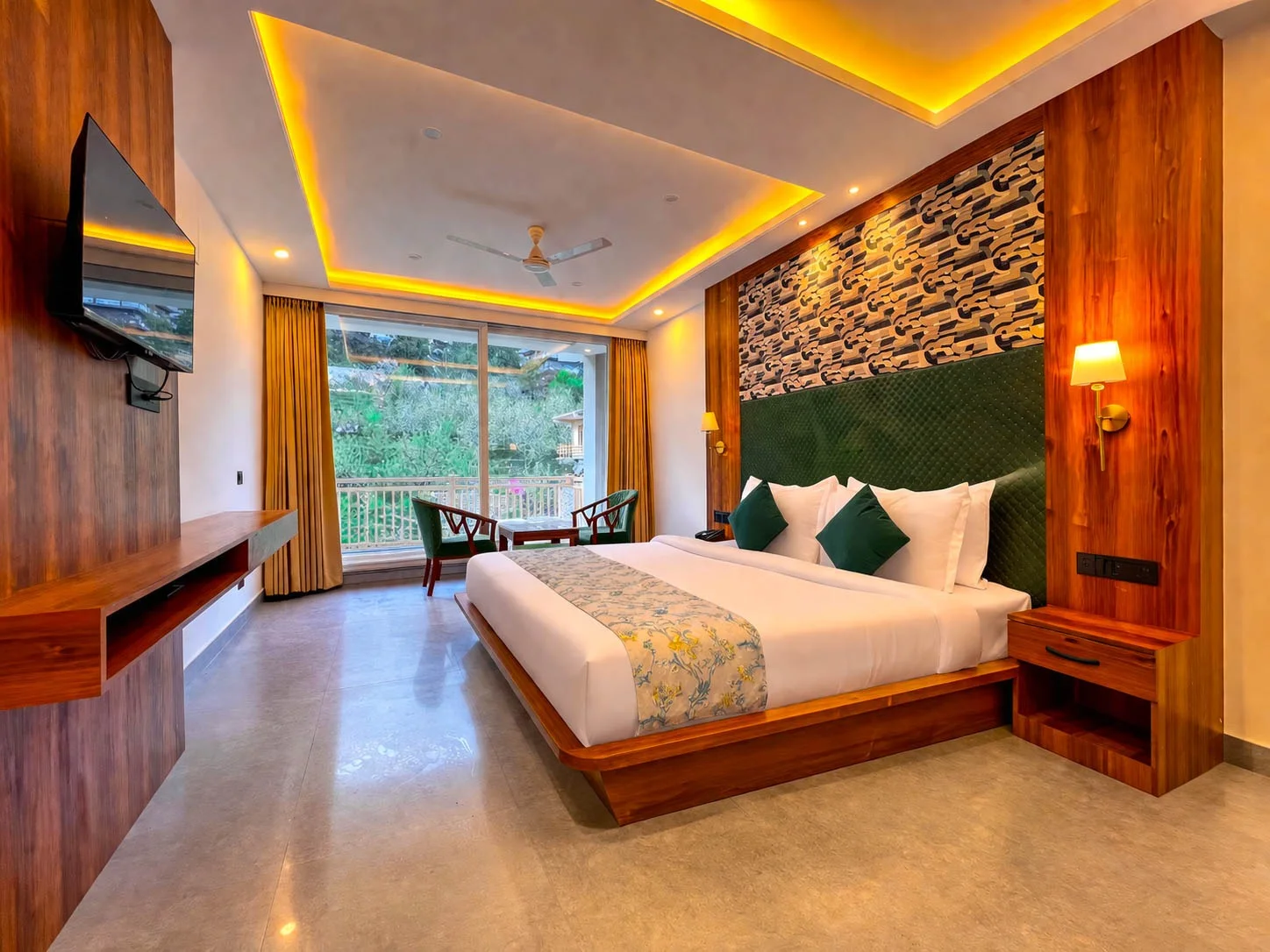 Family Suite 5