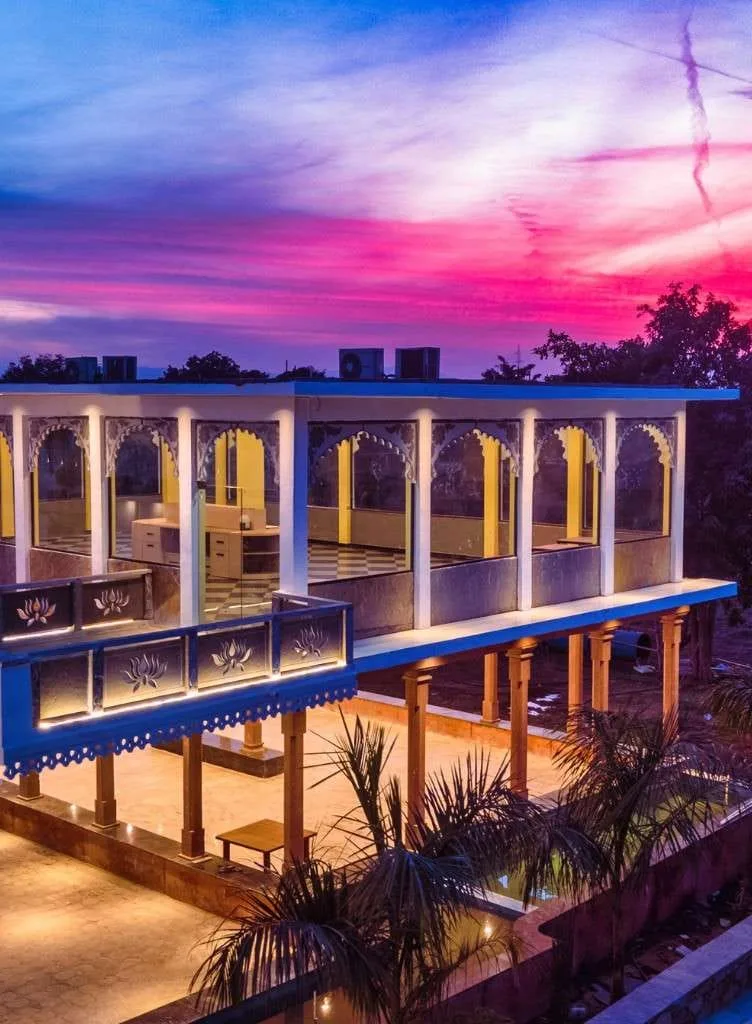 Mewar Resort rooftop restaurant by night