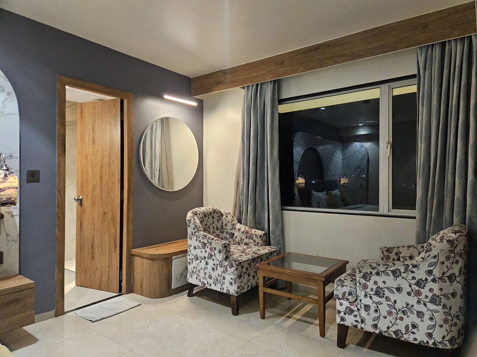 Aravali Tree Premium Room